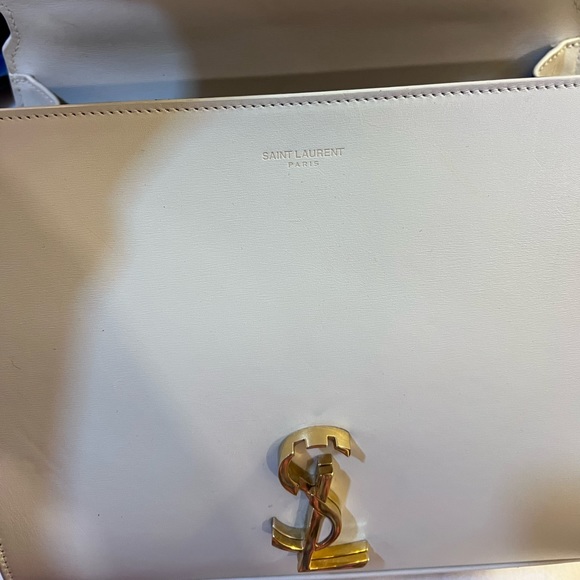 YSL Cassandra Medium - Picture 8 of 9